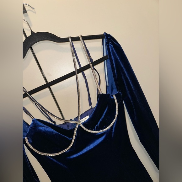 House Of CB Mistress Rocks Blue Velvet Mini Dress Size Small - Picture 8 of 10
